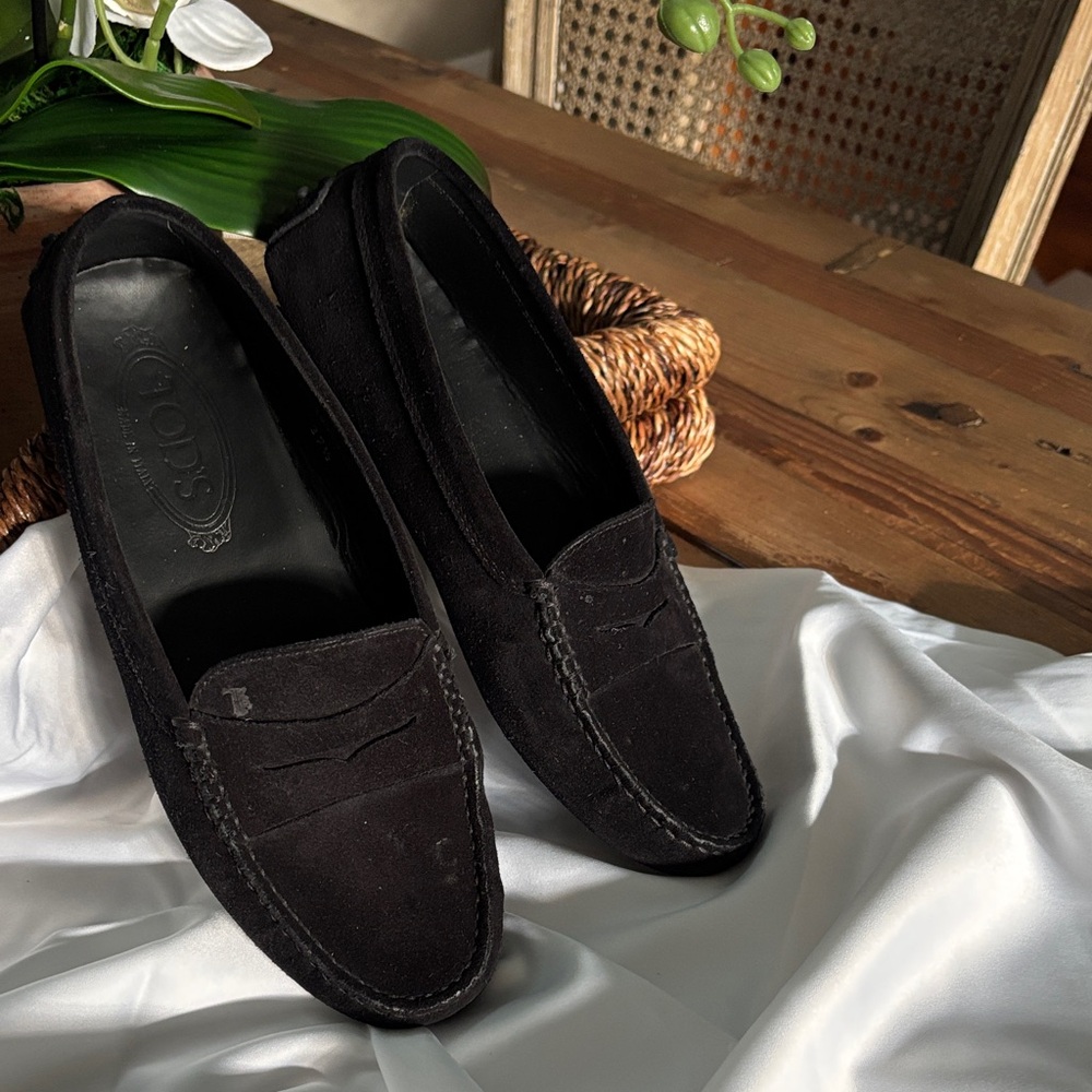 Tod's Elegant Black Suede Loafers
